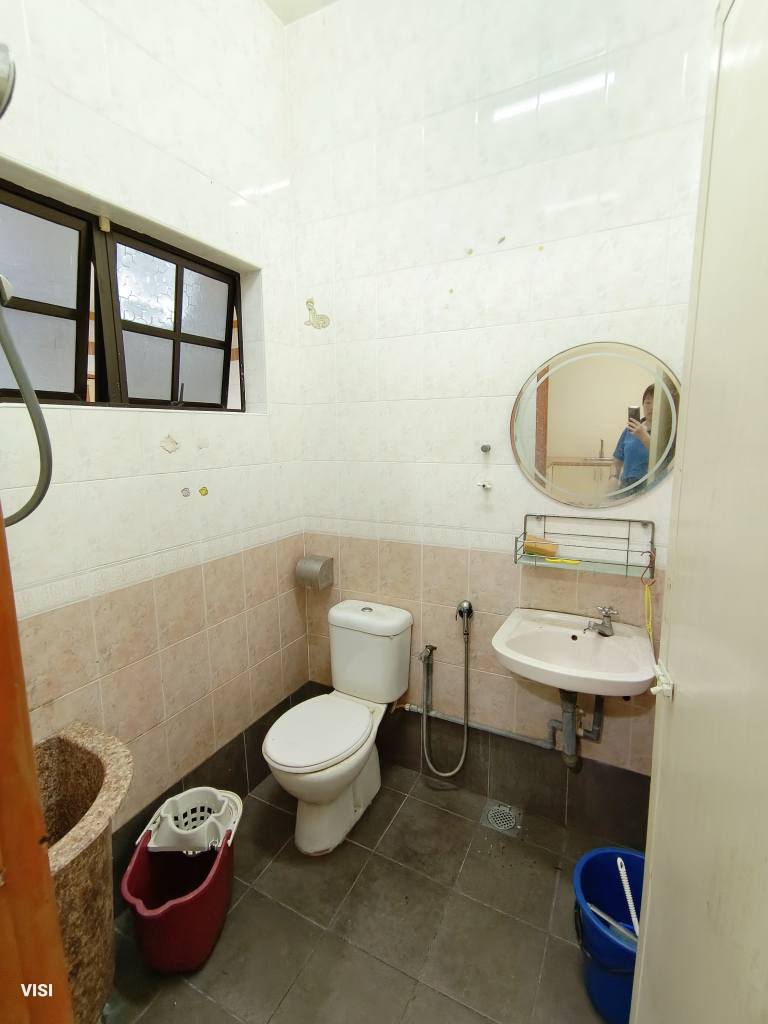 Silibin Tmn Rishah 2sty 389k - photo 7