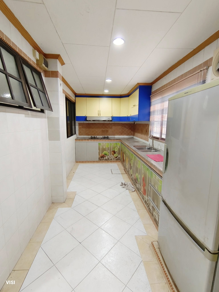 Silibin Tmn Rishah 2sty 389k - photo 10