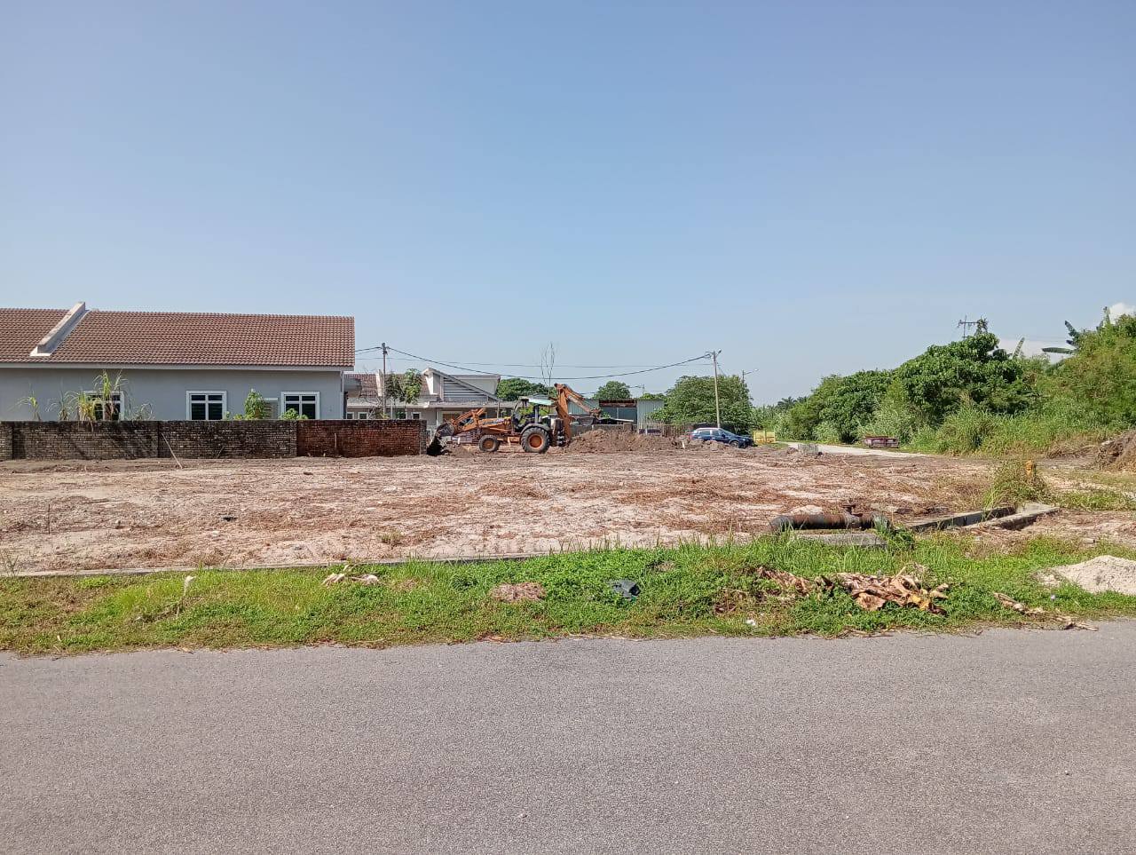 602m2 Residential Land Corner Lot 233244 - photo 1