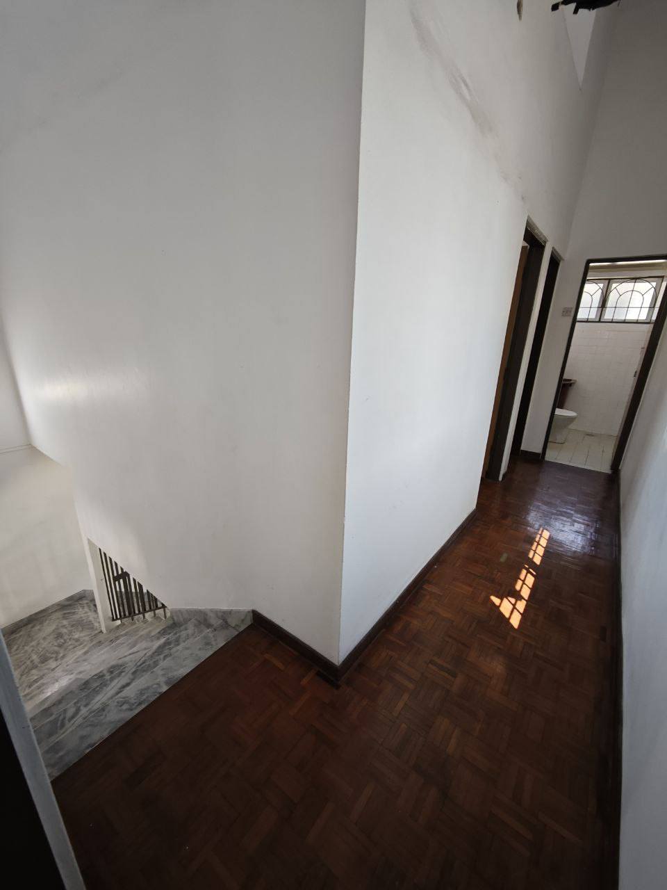 Gunung Rapat 2sty Corner 390k - photo 10