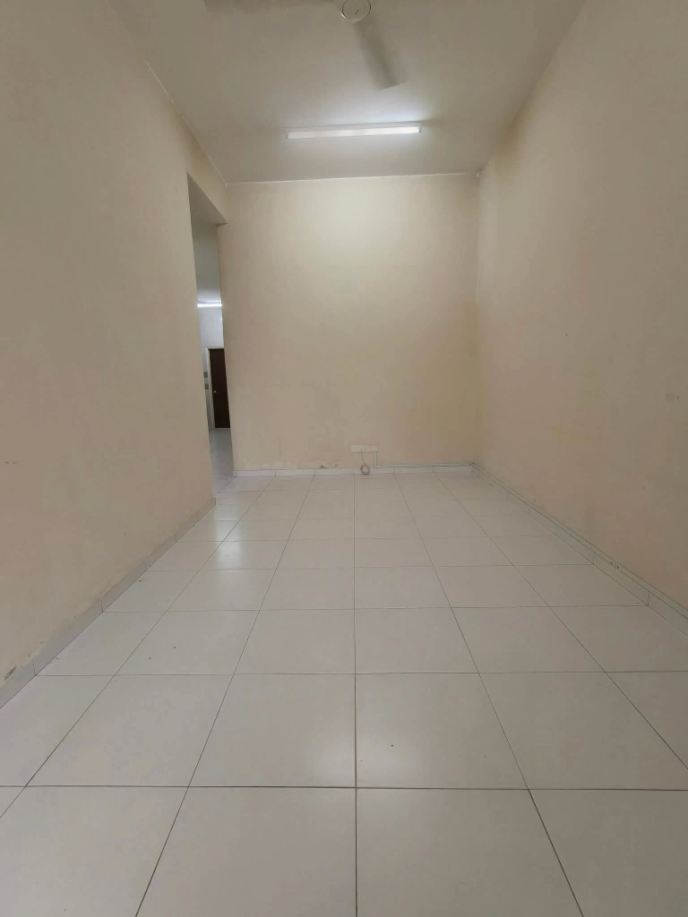 Tmn Lapangan Kiara 1sty 288k - photo 7