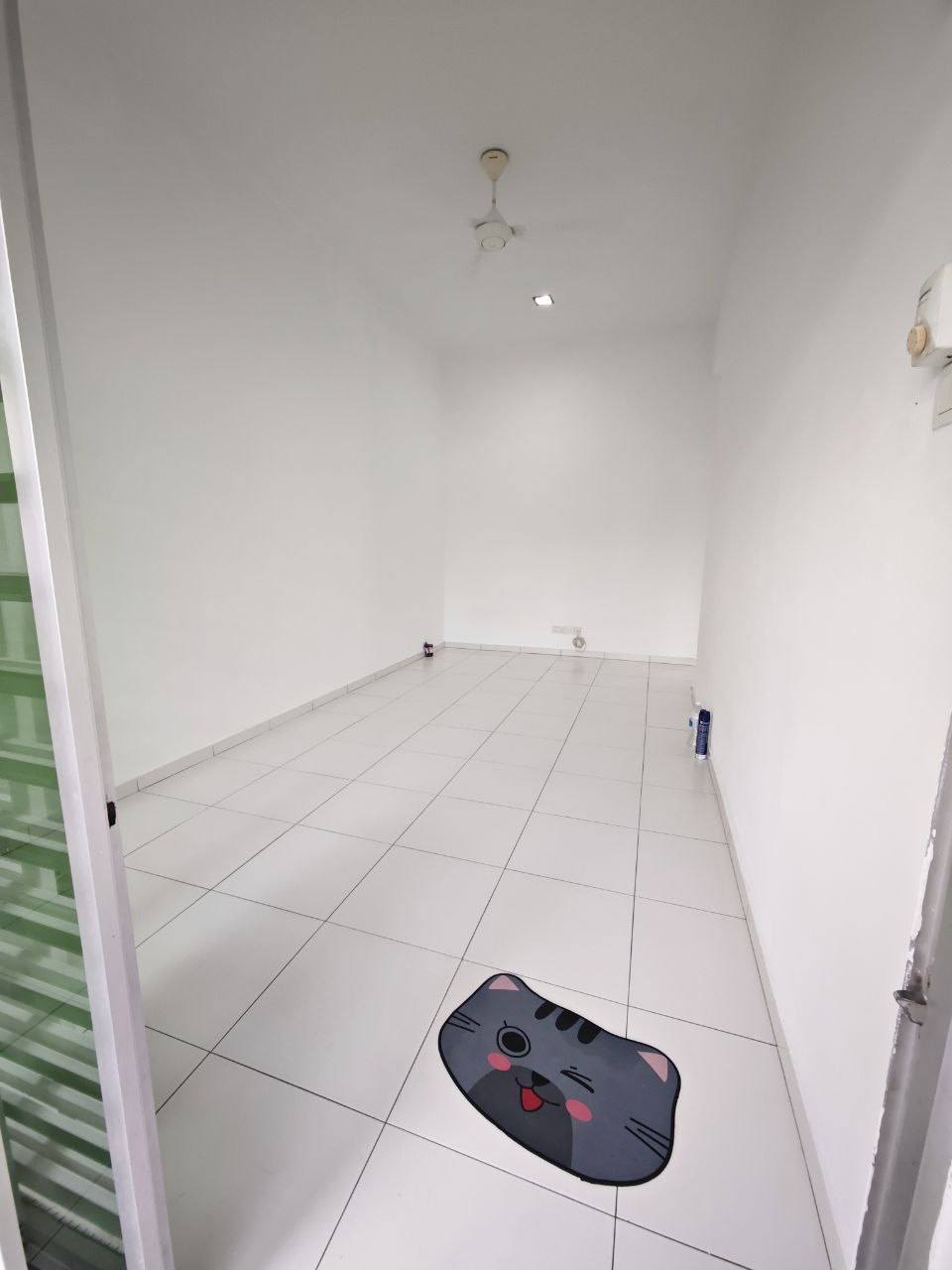 Tmn Lapangan Kiara 1sty End Lot 348k - photo 2