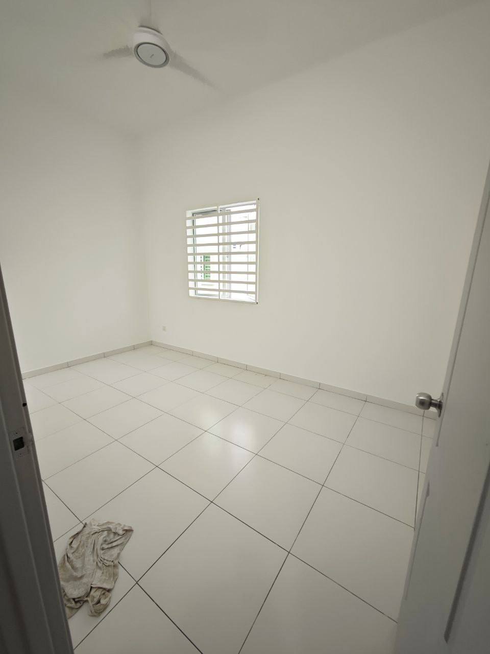 Tmn Lapangan Kiara 1sty End Lot 348k - photo 3