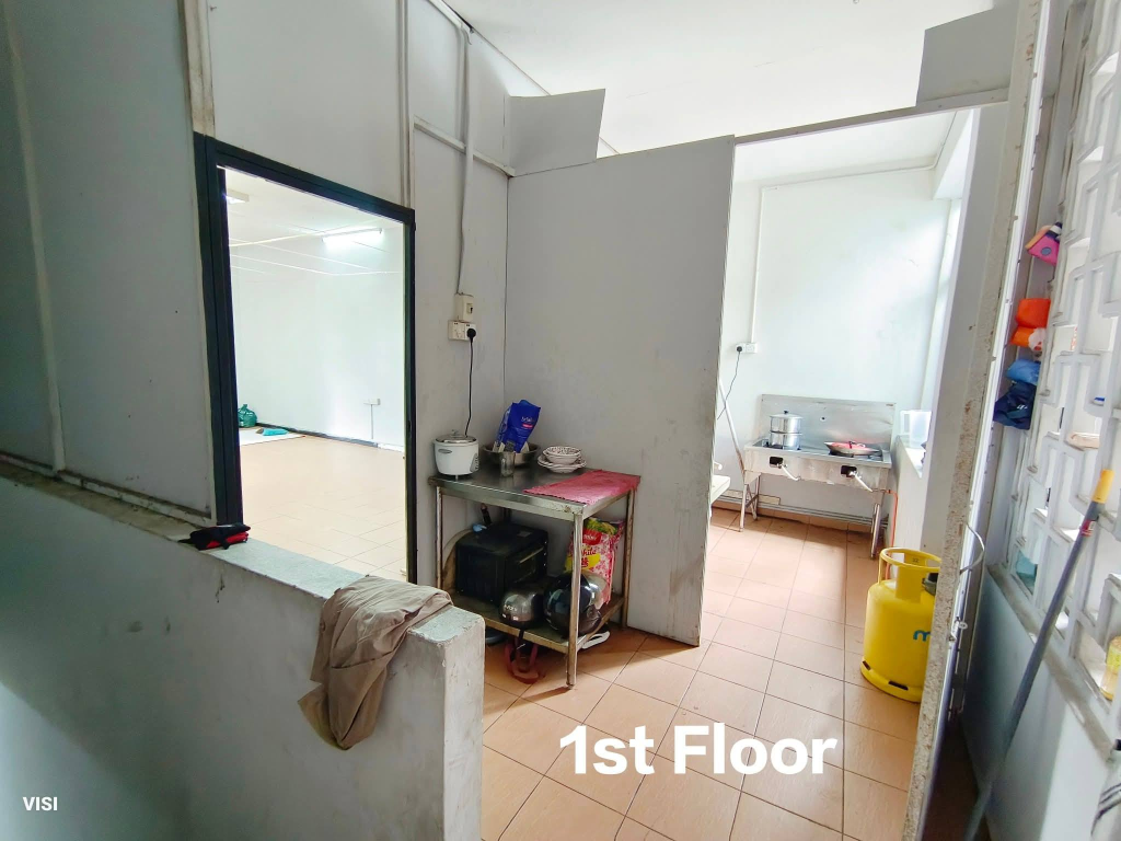 Ipoh Town Ground Floor Shop Lot 3k - photo 4