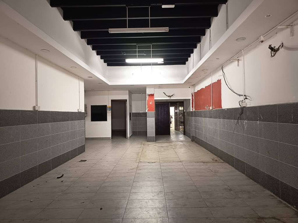 Jalan Seenivasagam Ground Floor Shop Lot 2500 - photo 7