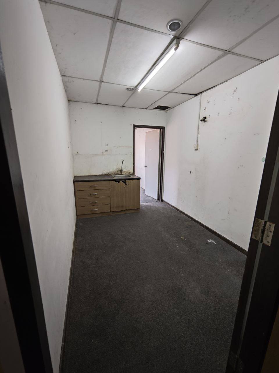 Greentown Square 4th Floor Office 1k - photo 7