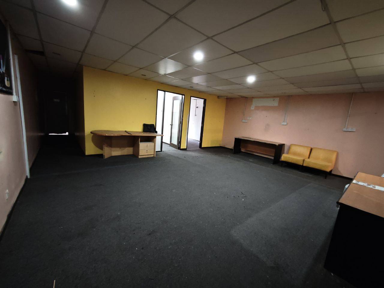 Greentown Square 4th Floor Office 1k - photo 11