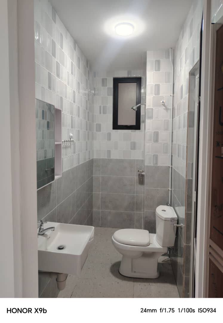 Palazzo Mid Floor Condo 1500 - photo 7