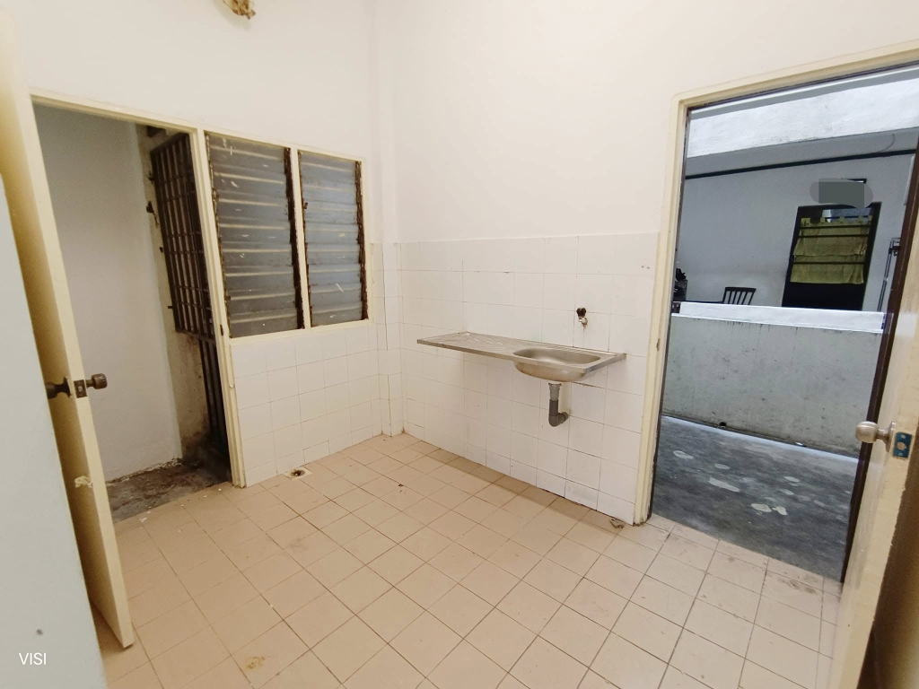 Panorama Lapangan Perdana Flat 2nd Floor 450 - photo 3