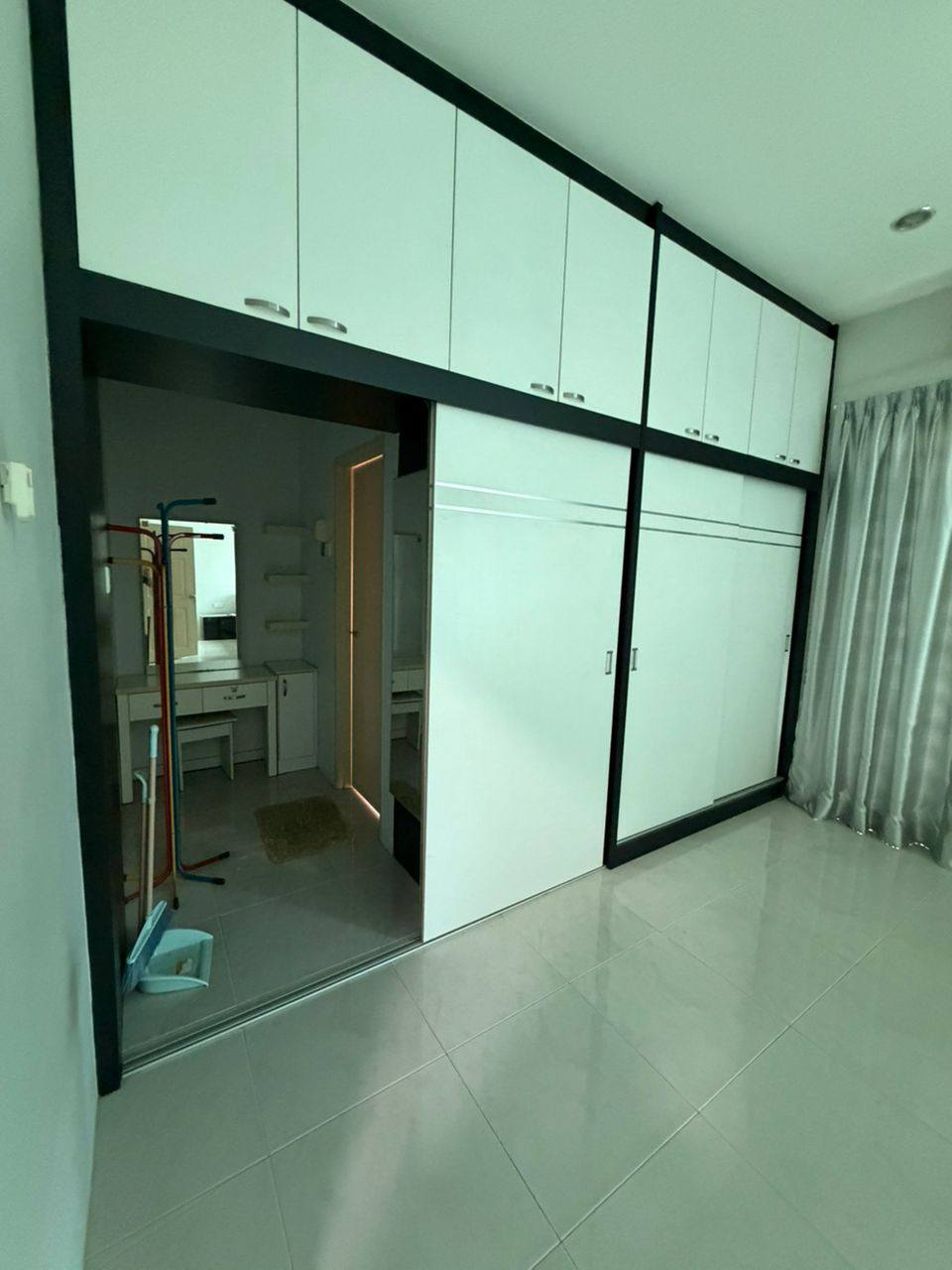 Pengkalan Tmn Shatin 2sty 350k - photo 5