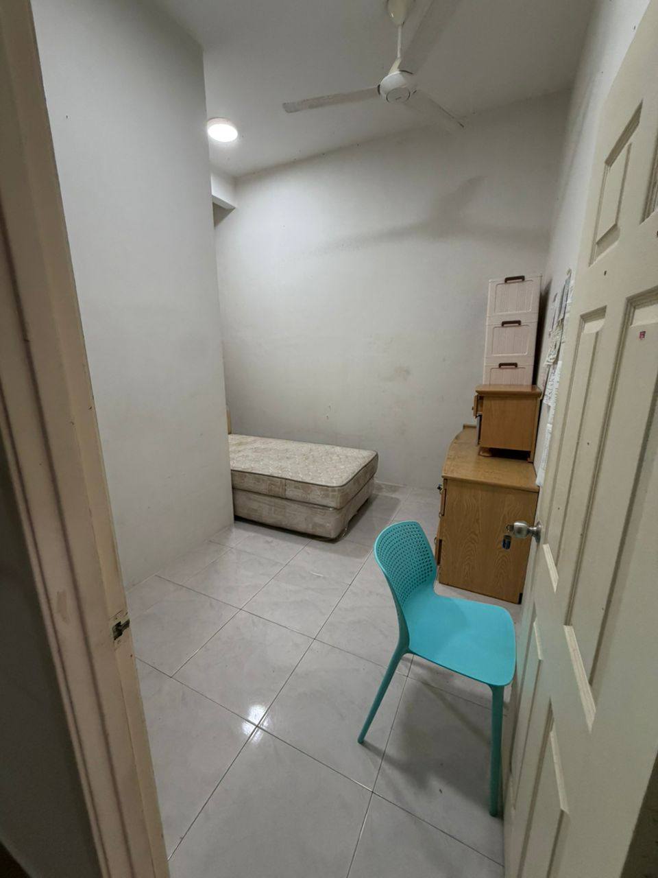 Pengkalan Tmn Shatin 2sty 350k - photo 7