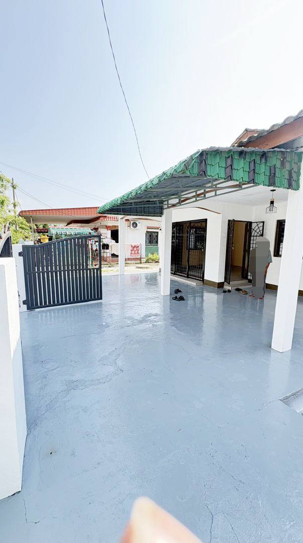 Buntong Jaya 1sty Bungalow 1400