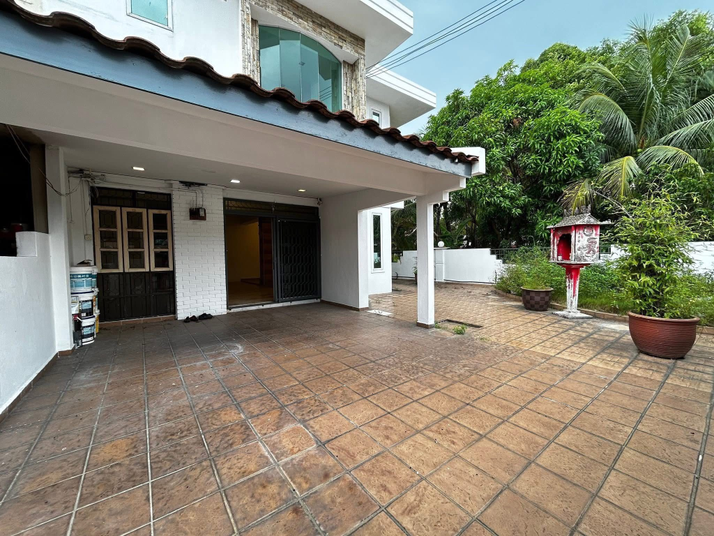 Ipe Corner 2sty 465k - photo 1