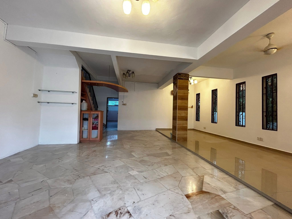 Ipe Corner 2sty 465k - photo 3
