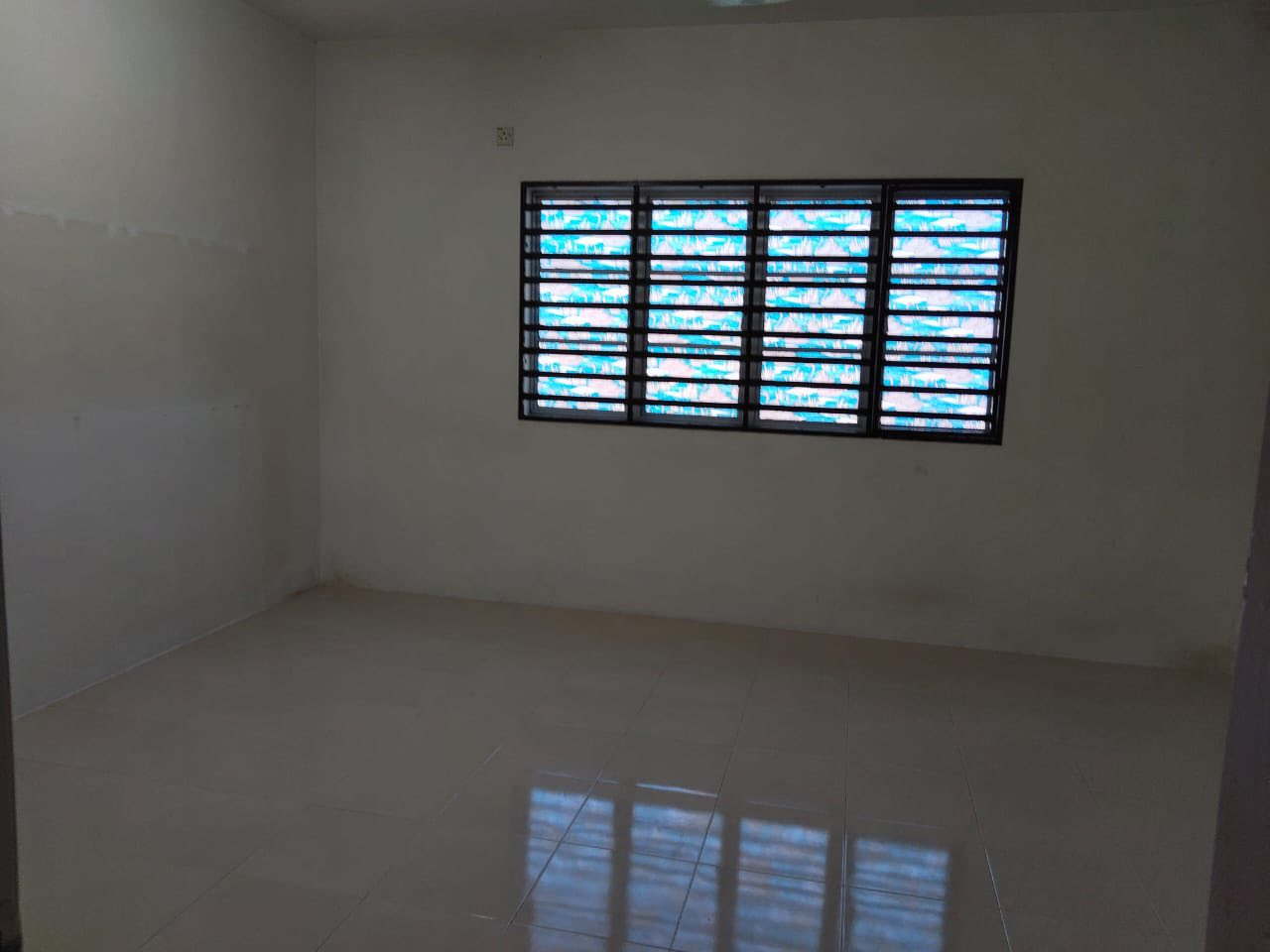 Desa Tambun 2sty 268k - photo 3