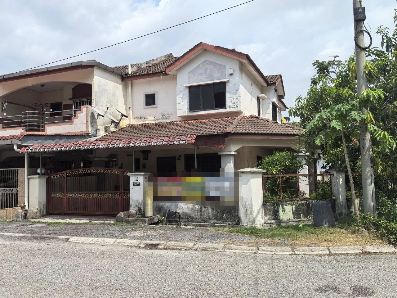 Bercham Utara 2sty Corner 450k