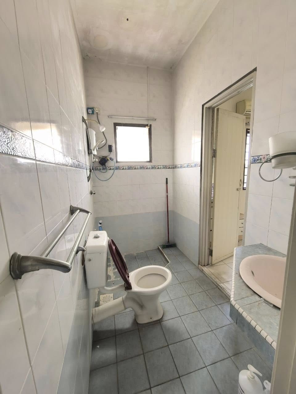 Bercham Utara 2sty Corner 450k - photo 11