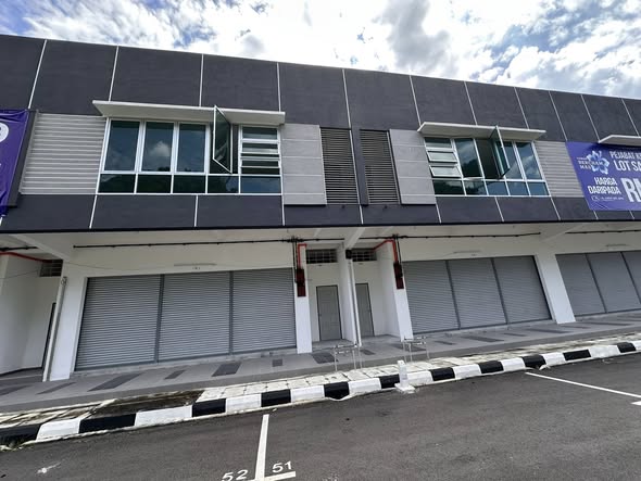 Bercham Prime Commercial Shop Lot 1180k - photo 3