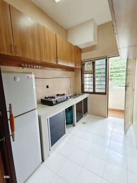 Alpine Village Apartment G Floor 1300 - photo 3