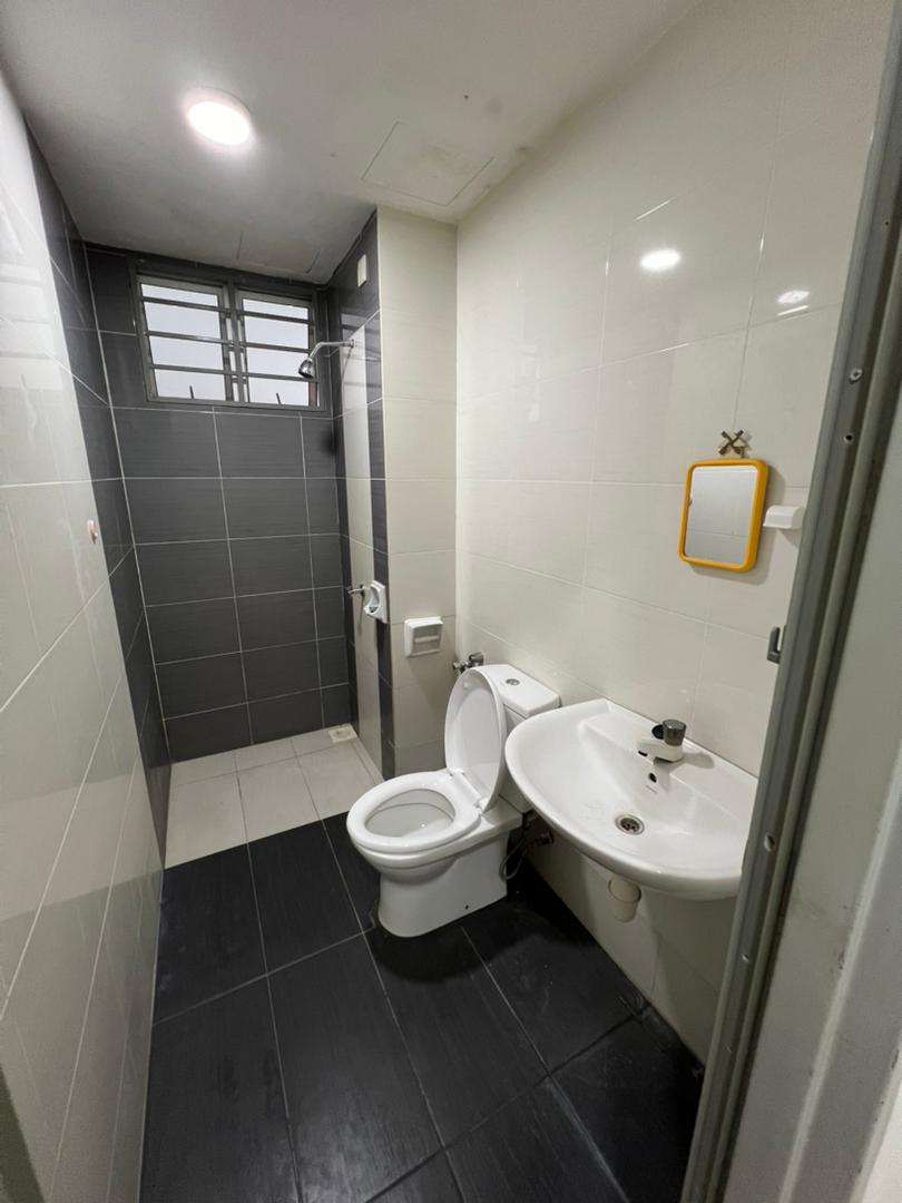 Mutiara anggerik cozy unit for rent - photo 5