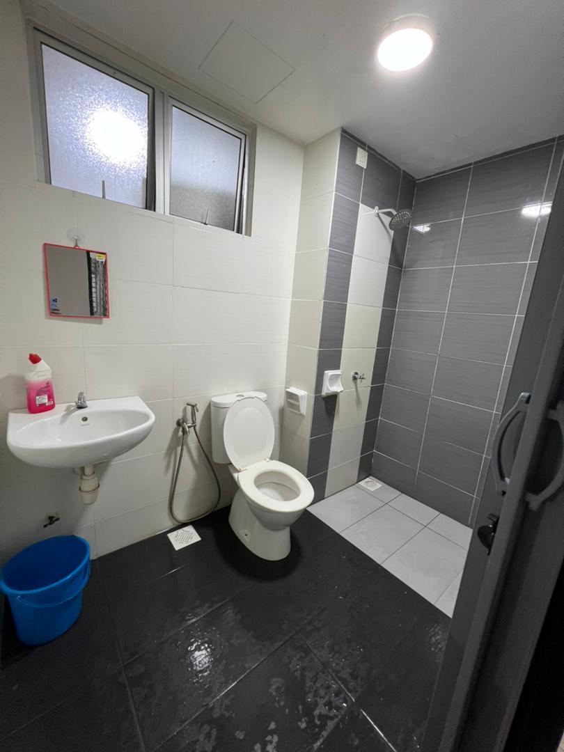 Mutiara anggerik cozy unit for rent - photo 6