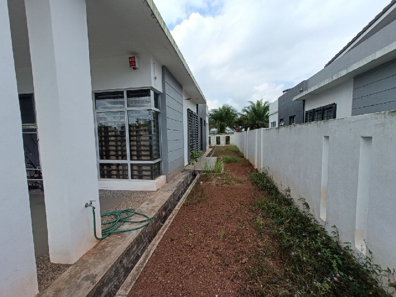 SINGLE STOREY SEMI-D LAKEFRONT SIGNATURE HOME AT PRESINT 4 KOTASAS, KUANTAN FOR SALE - photo 5