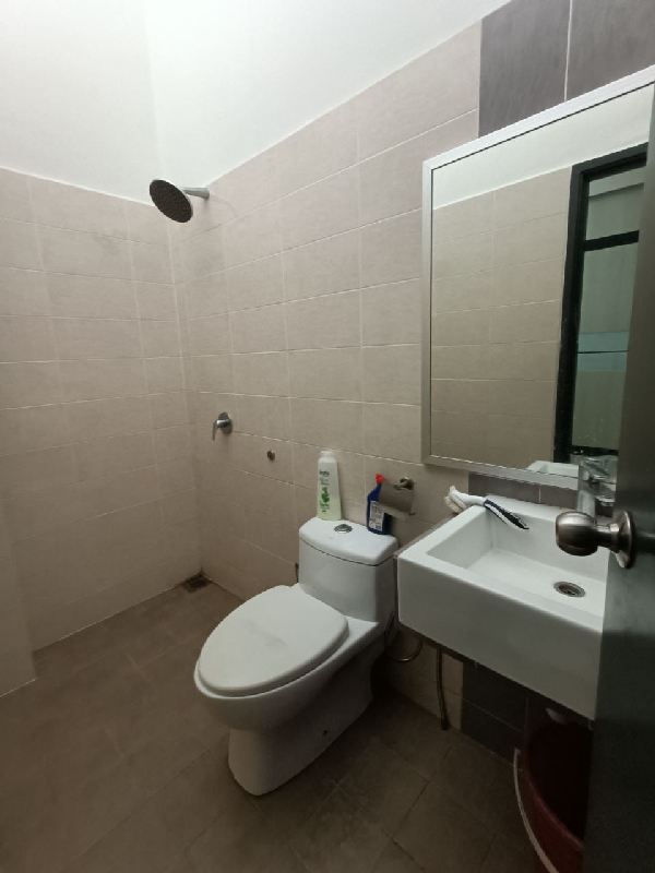 SINGLE STOREY SEMI-D LAKEFRONT SIGNATURE HOME AT PRESINT 4 KOTASAS, KUANTAN FOR SALE - photo 9