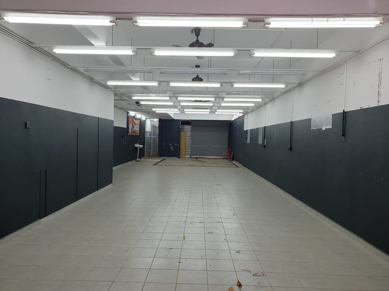 Klang Ground Floor Shop for Rent - photo 3