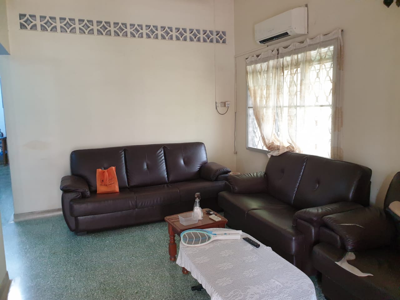 Corner Lot Single Storey House - photo 4