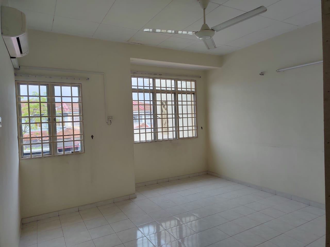 Bandar Puteri Klang - photo 12