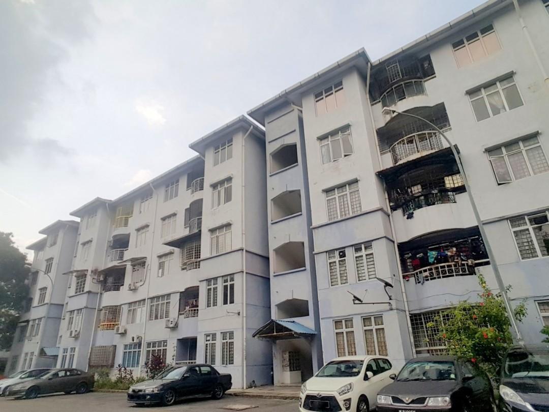 Kiambang apartment p ...