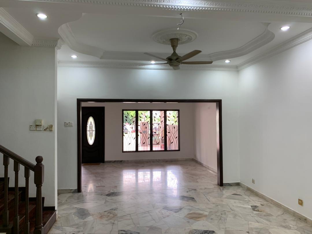 2 Storey Terrace located in Jalan Setiawangsa - photo 2