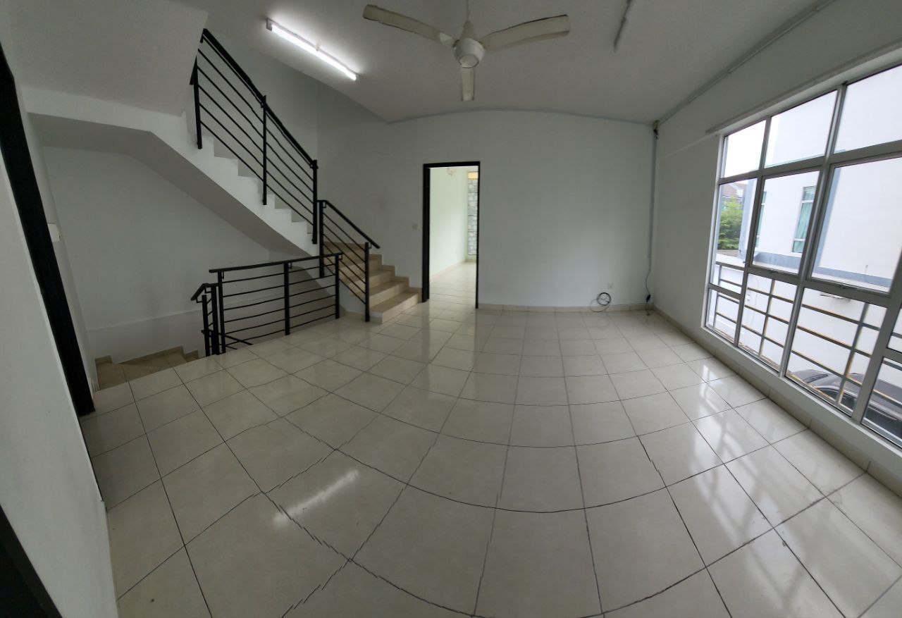 Triple Storey Terrace Bangi Avenue Seksyen 7 Bangi - photo 11