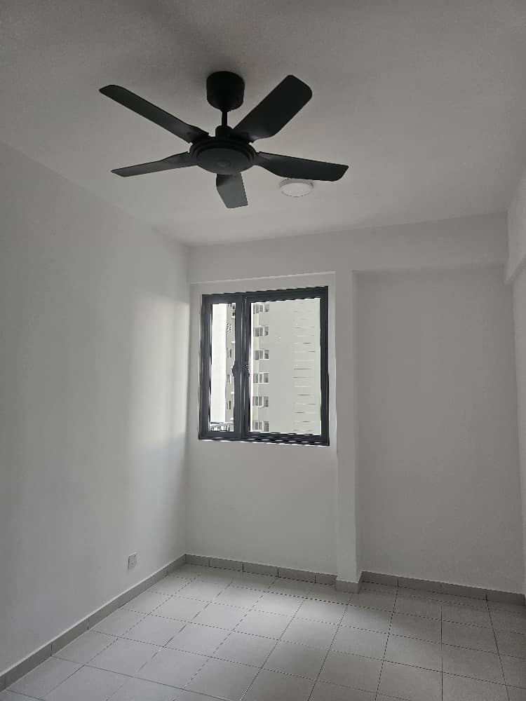 aman jalil with air cond - photo 8