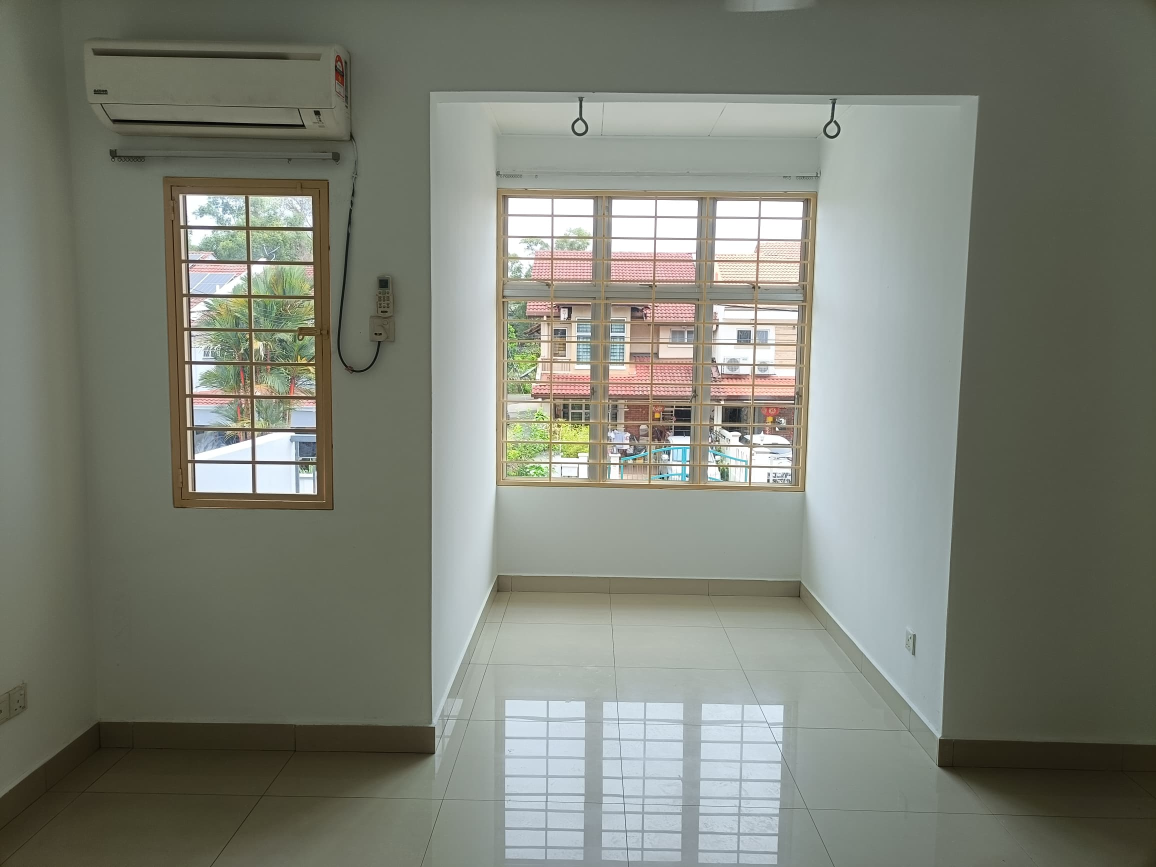 taman puchong utama end lot - photo 8