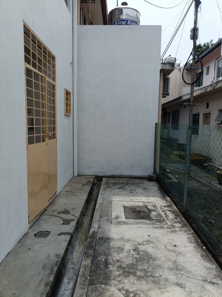 taman puchong utama end lot - photo 13
