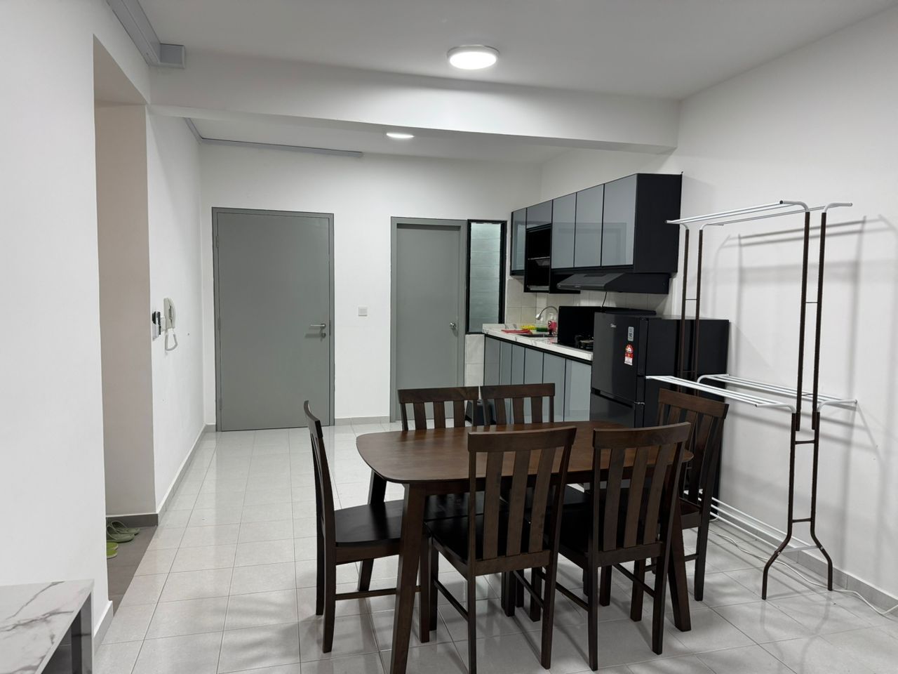 aman jalil fully furnished - photo 3