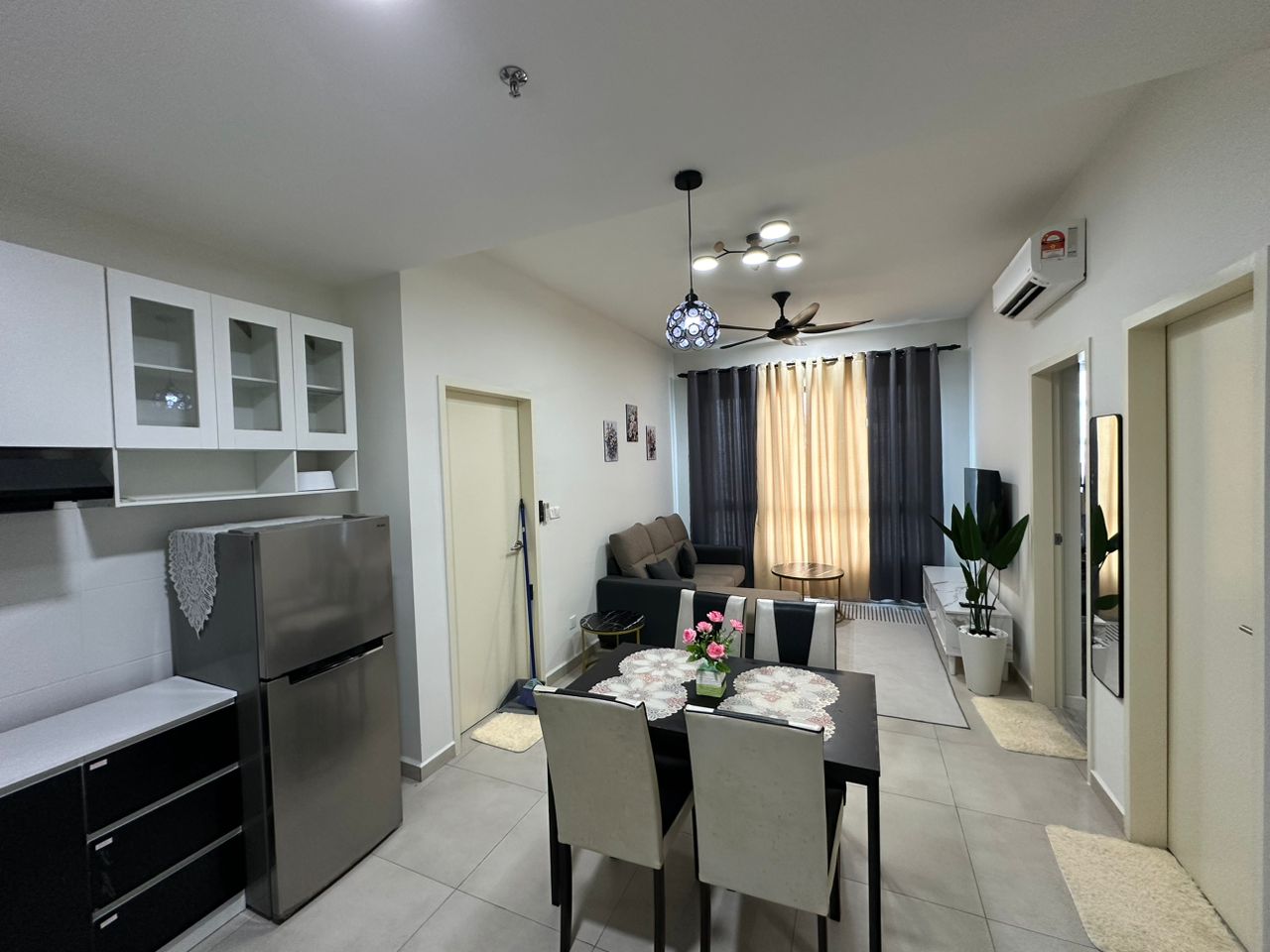 Meta City Seri kembangan j - photo 2
