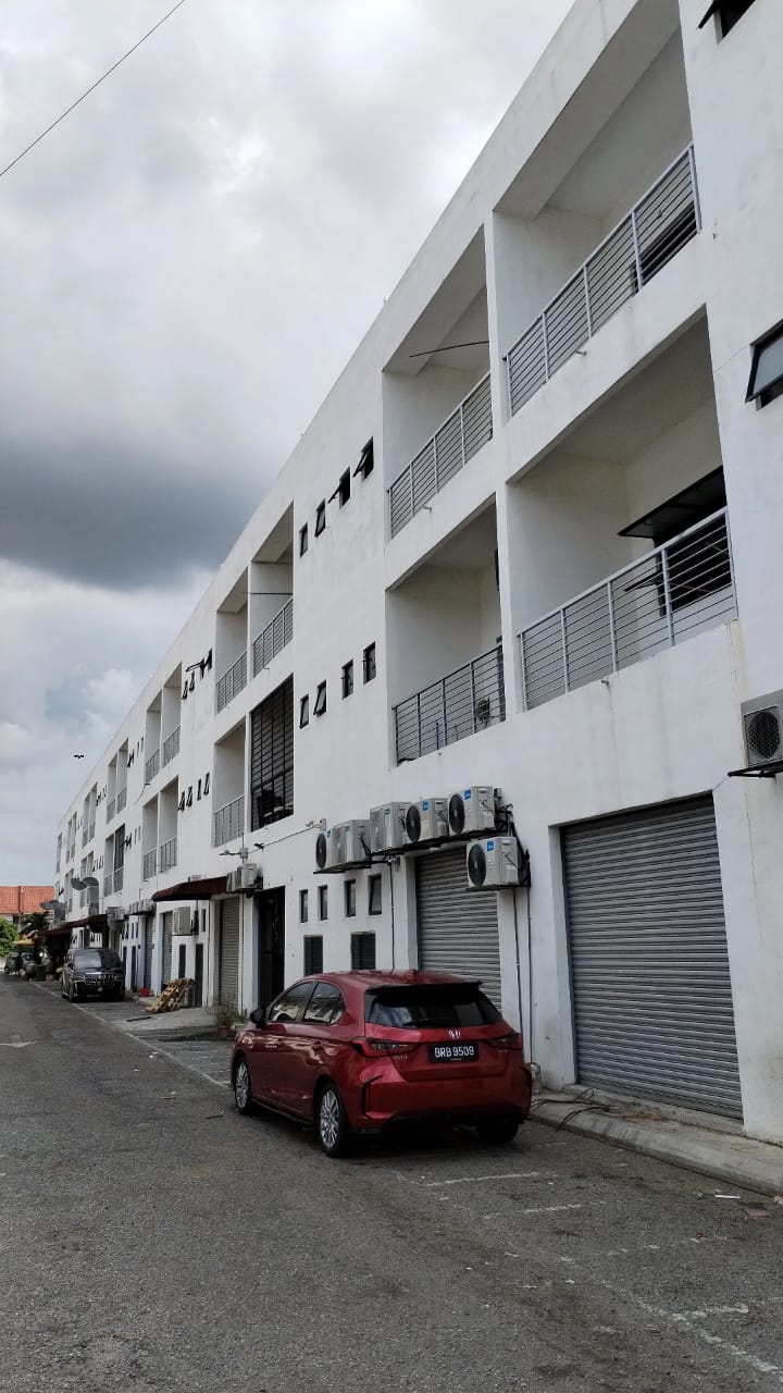Shoplot For Sale at Taman Putra Impiana by Wind - photo 4
