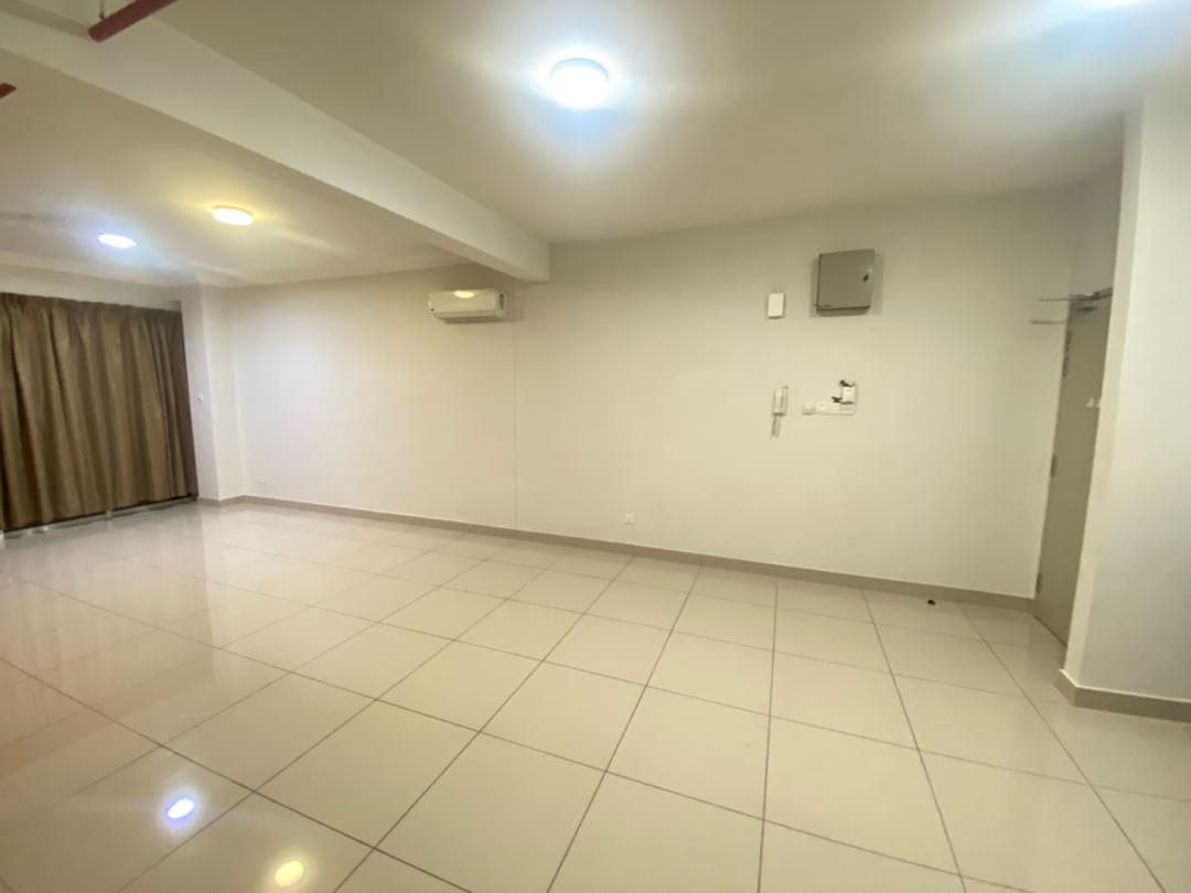 Pacific Place Soho Studio unit for sale by Co-A - photo 5