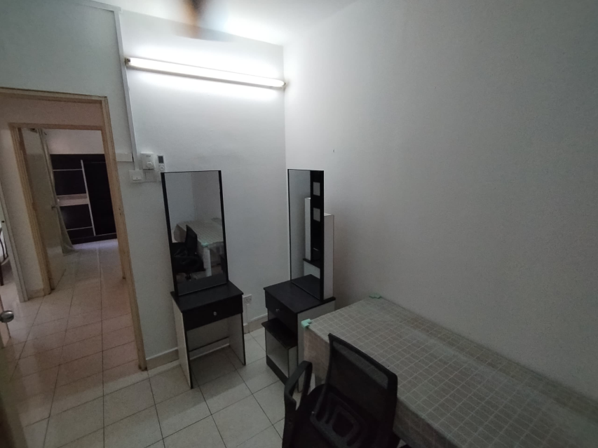 Palm Spring Single Room for Rent by Wind - photo 7