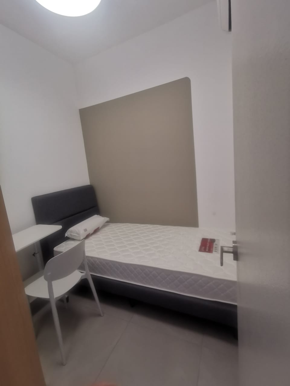 Yolo Signature 2Rooms FF By BL - photo 4
