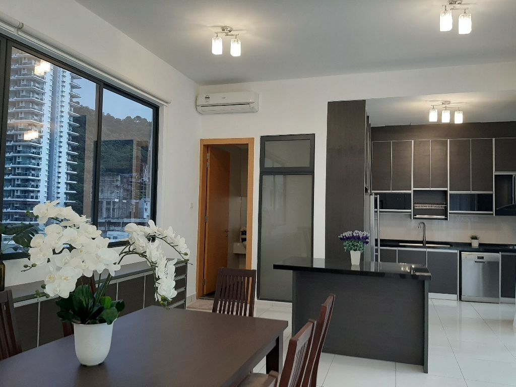 EMPIRE RESIDENCE - photo 6