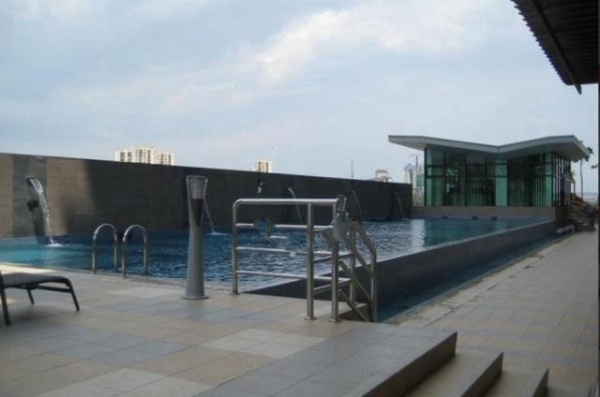 SAVILLE RESIDENCE MID VALLEY - photo 3
