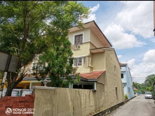 BATU 12 CHERAS 2nhalf stry house - photo 2
