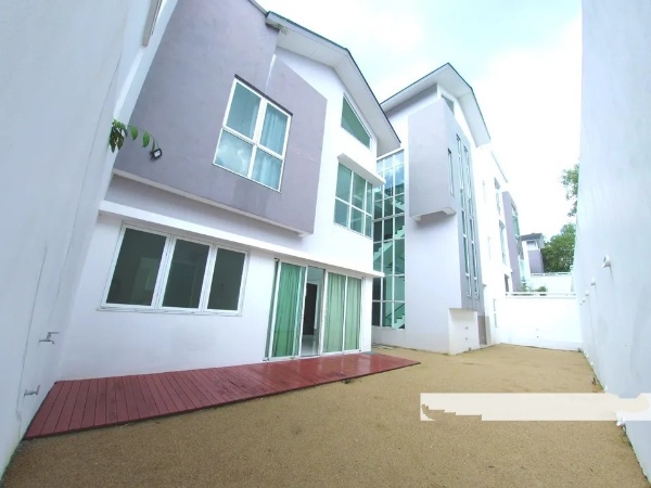 MELAWATI CONTOURS 4 STRY BUNGALOW - photo 11