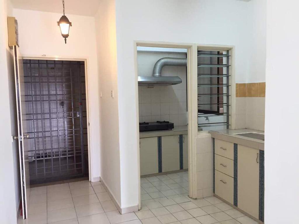 Greenfield ANJUNG HIJAU CONDO FOR RENT - photo 4