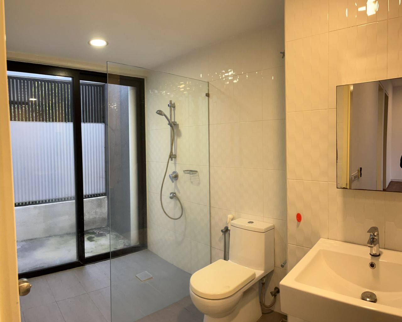 Blu constellation for rent - photo 12