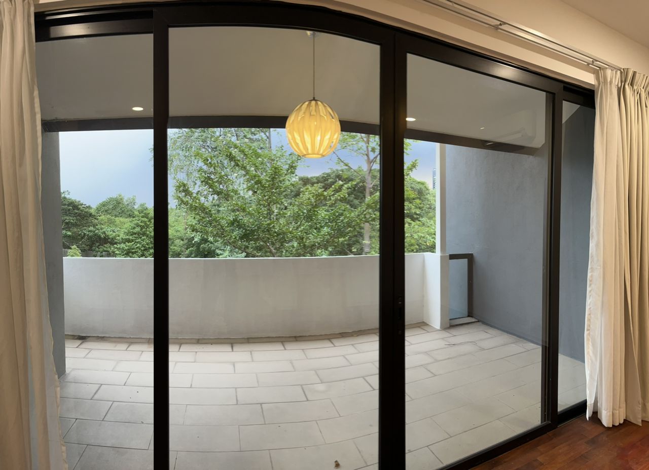Blu constellation for rent - photo 9