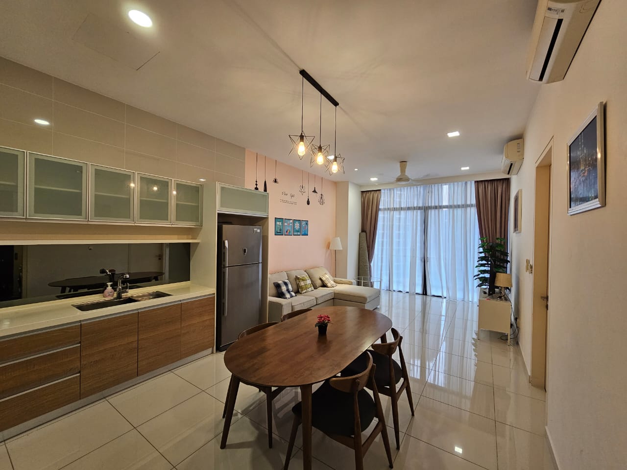 Mirage klcc for rent ...